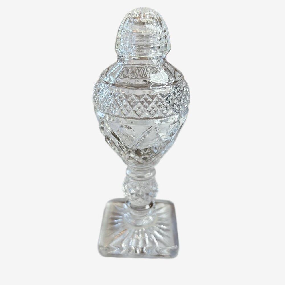 Vintage‎ Imperial Glass “Cape Cod” Tall Shaker – Diamond Point Pressed Glass EUC - Picture 2 of 16